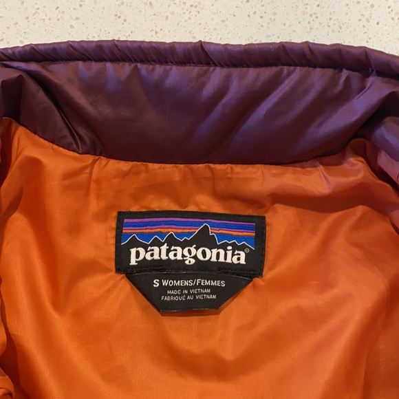 Patagonia Women's Puffer Jacket - Burgundy and Orange - Picture 6 of 7